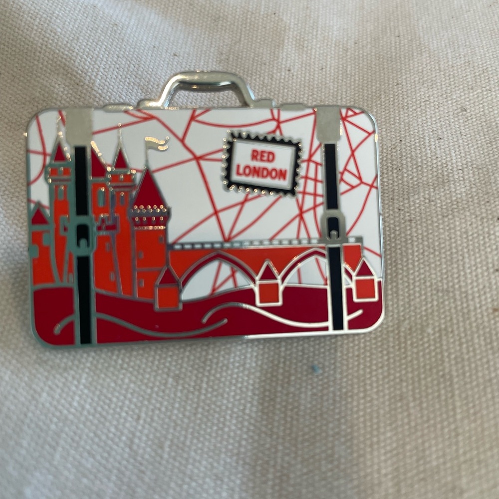 Red London Pin